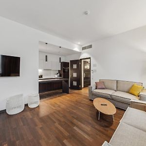 Suite met een Slaapkamer en een King Size Bed